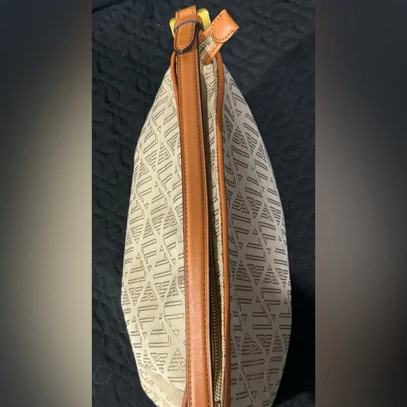 Ralph Lauren Cream and Tan Crescent Hobo Bag with Metal Accent - Picture 6 of 11